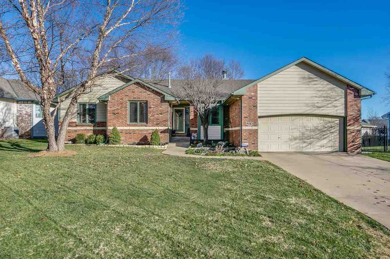 206 N Ashley Pk, Wichita, KS 67212