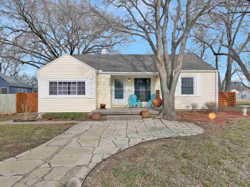 4440 E Clark St, Wichita, KS 67218