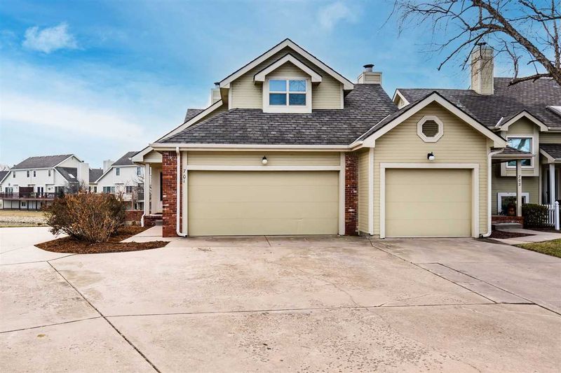 6510 E 29th St Unit 701, Wichita, KS 67226