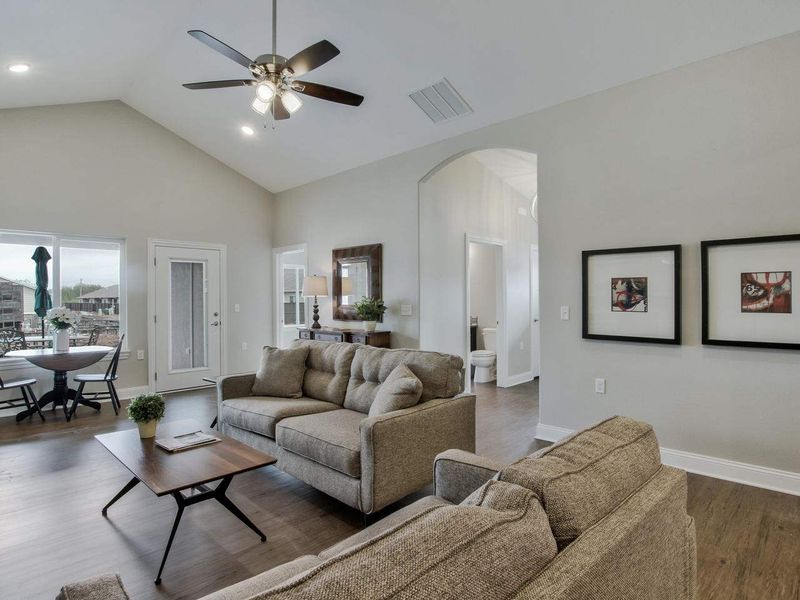 2418 E Madison Ave #1903, Derby, KS 67037