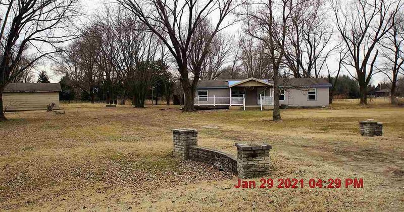 1301 E 93rd, Haysville, KS 67060