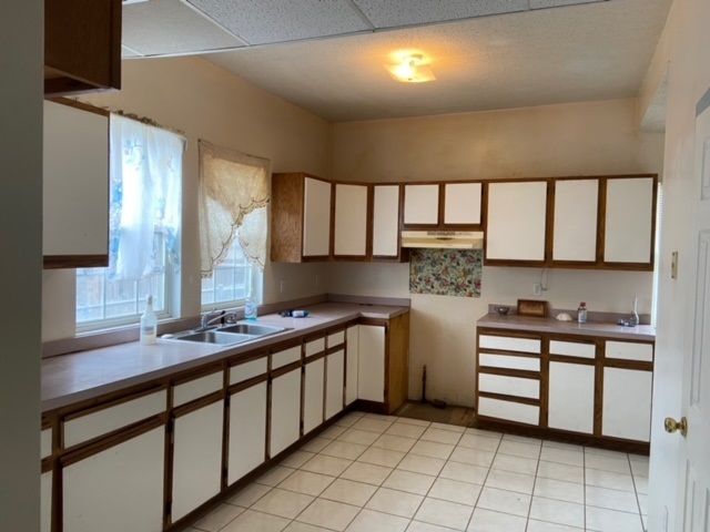 509 E 13th St N, Wichita, KS 67214
