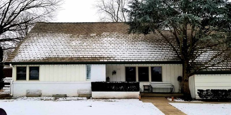 615 E Elaine St, Clearwater, KS 67026