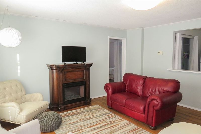 1304 N Lavern St, Andover, KS 67002
