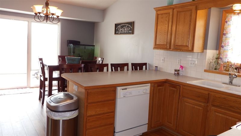 211 E Lockridge, Mulvane, KS 67110