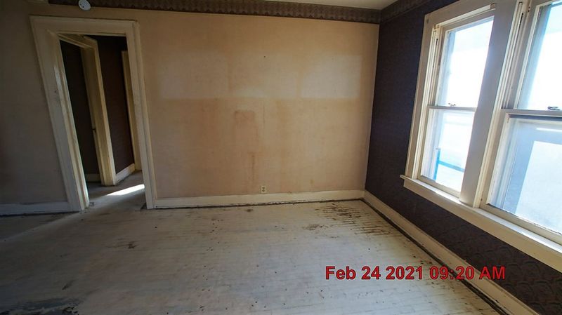 503 W Harry, Wichita, KS 67213