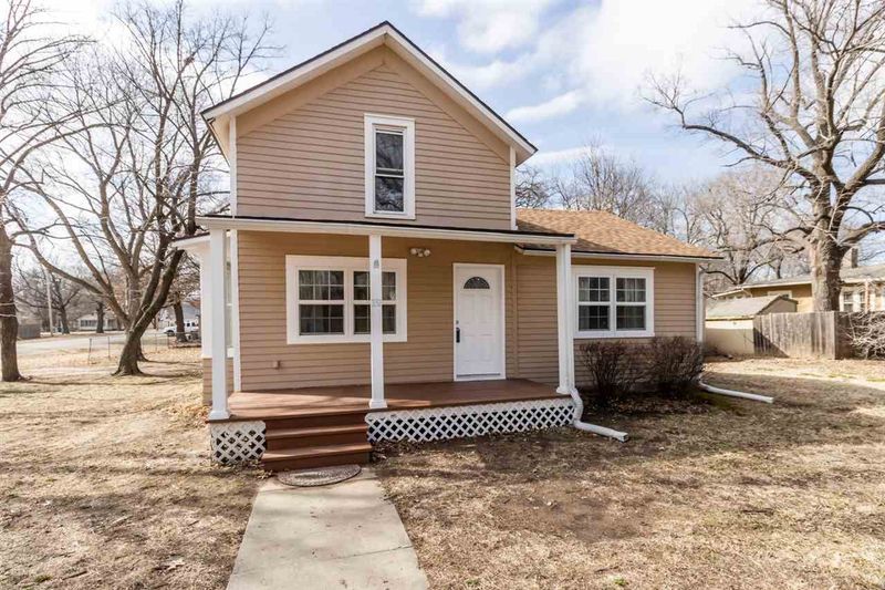 151 S Gorin St, Clearwater, KS 67026