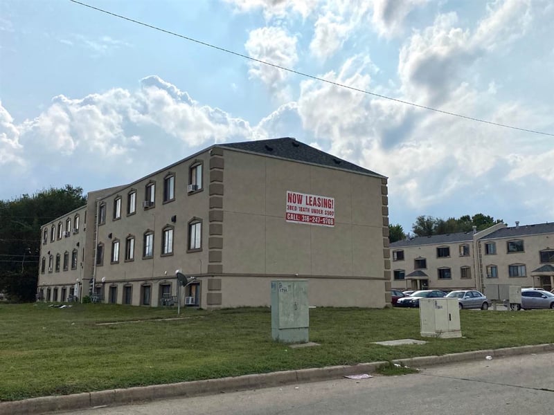 1740 N Minneapolis St, Wichita, KS 67214