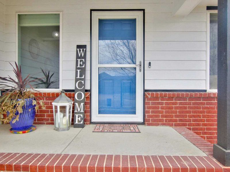 2506 E Kite St, Wichita, KS 67219