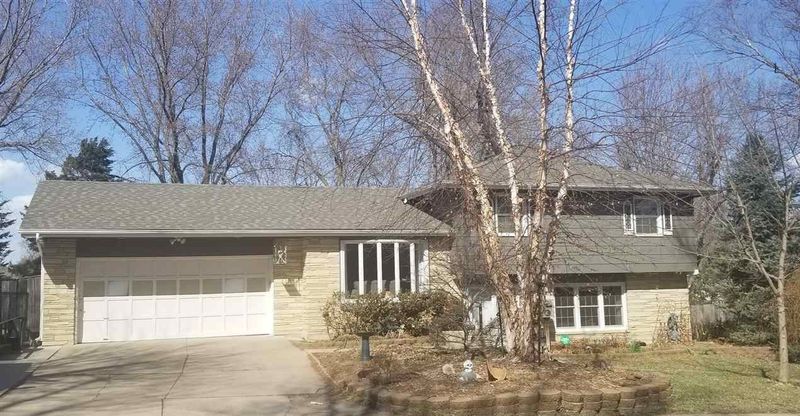 806 Sunrise, Derby, KS 67037
