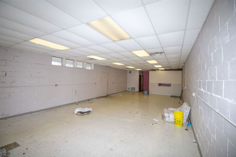 2307 E Central #2301 E Central, Wichita, KS 67214