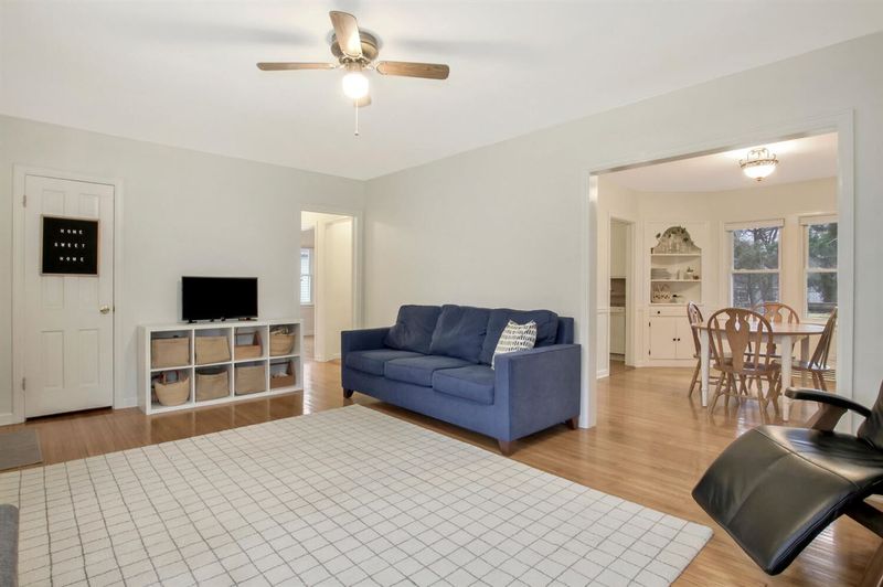 237 S Old Manor Rd, Wichita, KS 67218