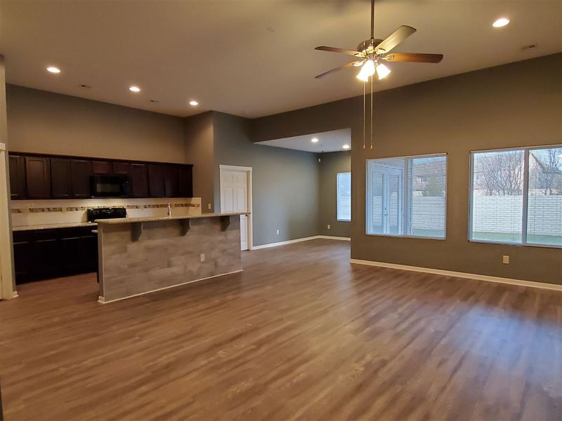 8705 E Millrun, Wichita, KS 67226