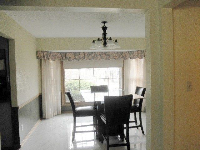 20 Fleetwood Dr, Winfield, KS 67156