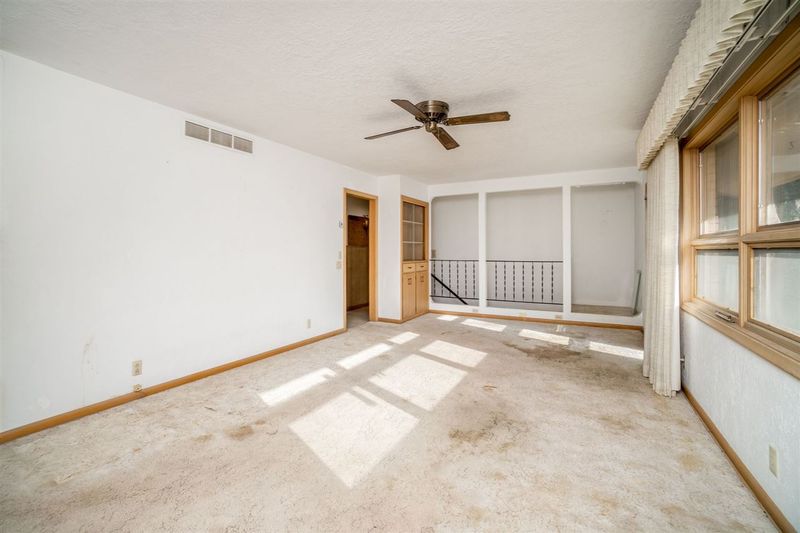 11945 W Cedar Ln, Maize, KS 67101