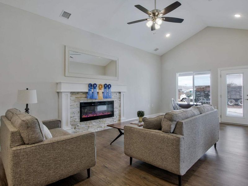 2418 E Madison Ave #2202, Derby, KS 67037