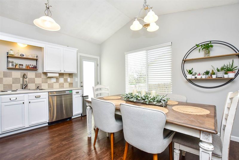 9939 E Kinkaid Cir, Wichita, KS 67207