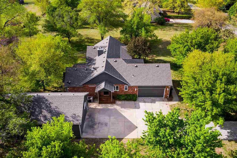 1828 S 125th St E, Wichita, KS 67207