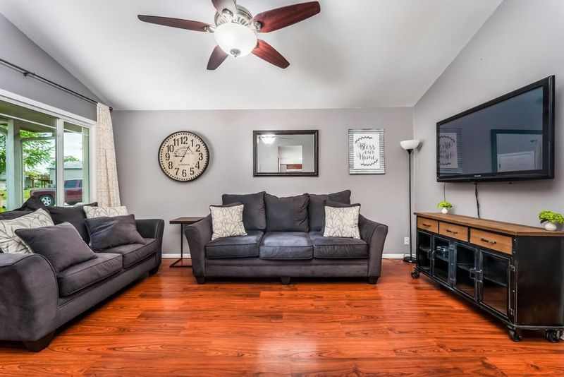 2407 E Loper St, Park City, KS 67219