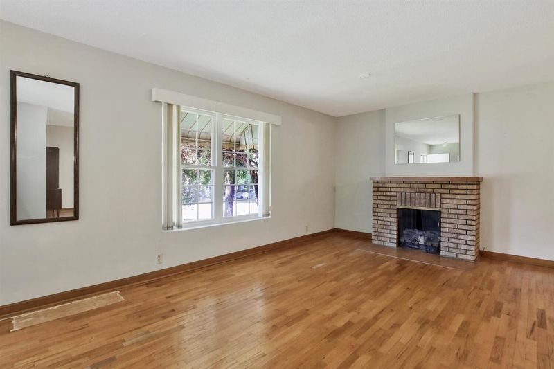 3510 E Mount Vernon St, Wichita, KS 67218