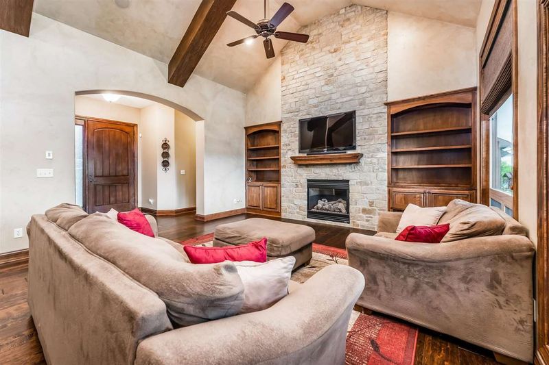 1101 E Rosemont Pl, Andover, KS 67002