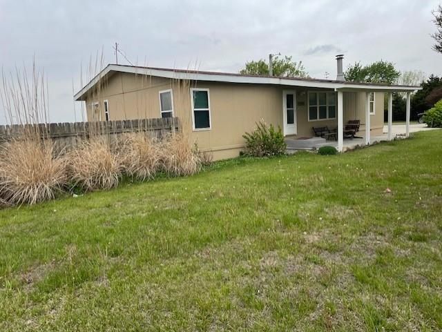 2815 E 13th St, Andover, KS 67002