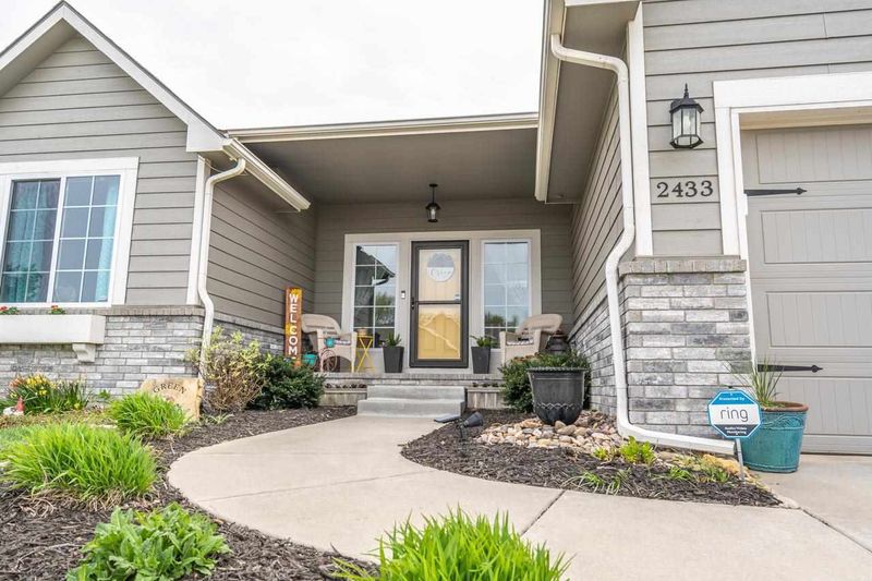 2433 N Fieldstone St, Andover, KS 67002