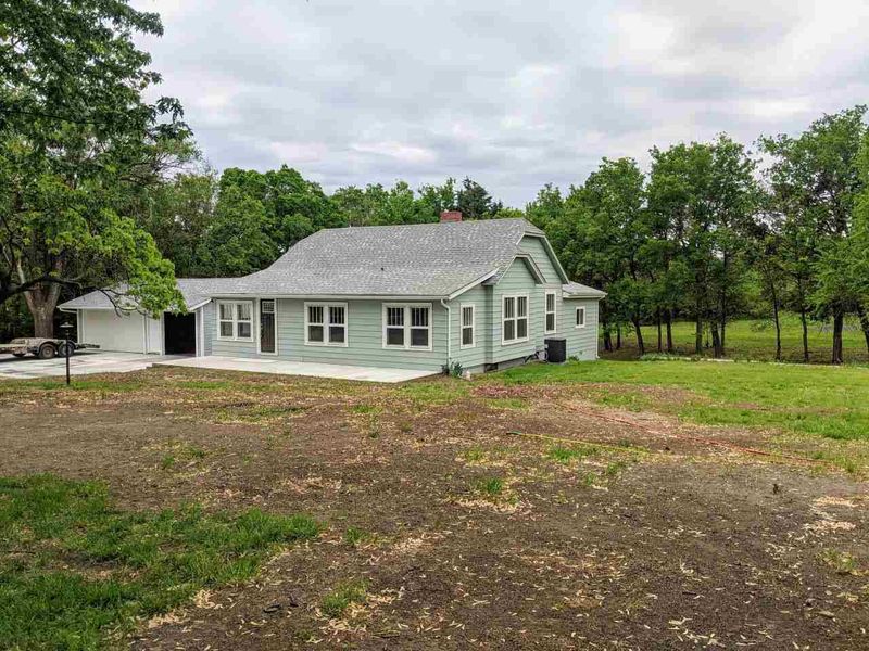 6630 E 51st St S, Derby, KS 67037