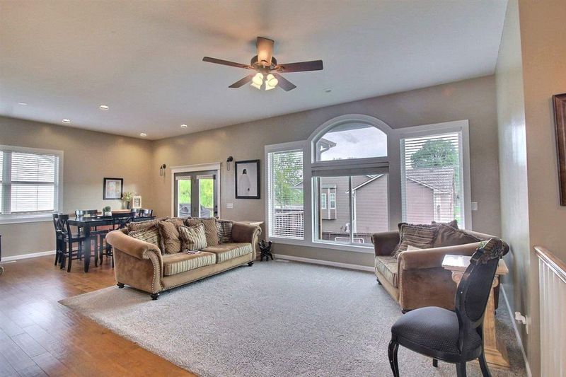 819 Sandwedge Ct, Andover, KS 67002