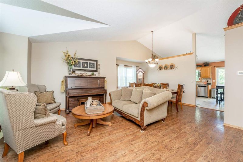 534 W Grace Ave, Andover, KS 67002