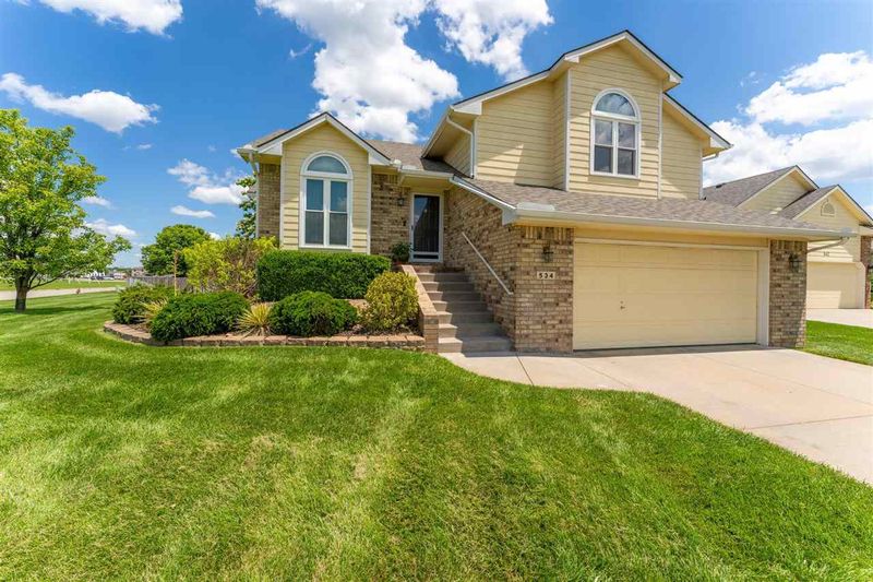534 W Grace Ave, Andover, KS 67002