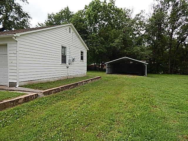1315 Ann St, Winfield, KS 67156