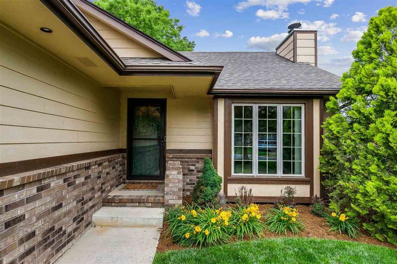 100 W Buckthorn Rd, Derby, KS 67037