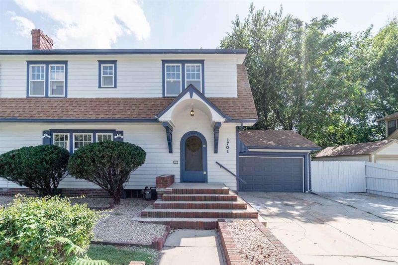 1701 W Maple, Wichita, KS 67213
