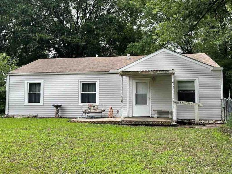 1401 Denver, Park City, KS 67219