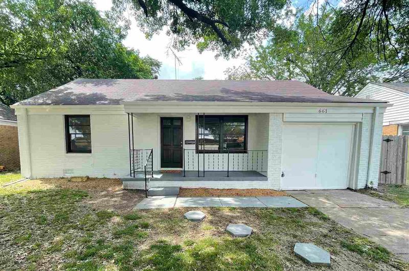661 S Apache, Wichita, KS 67207-2115