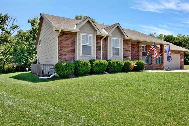 10921 E Mount Vernon Ct, Wichita, KS 67207