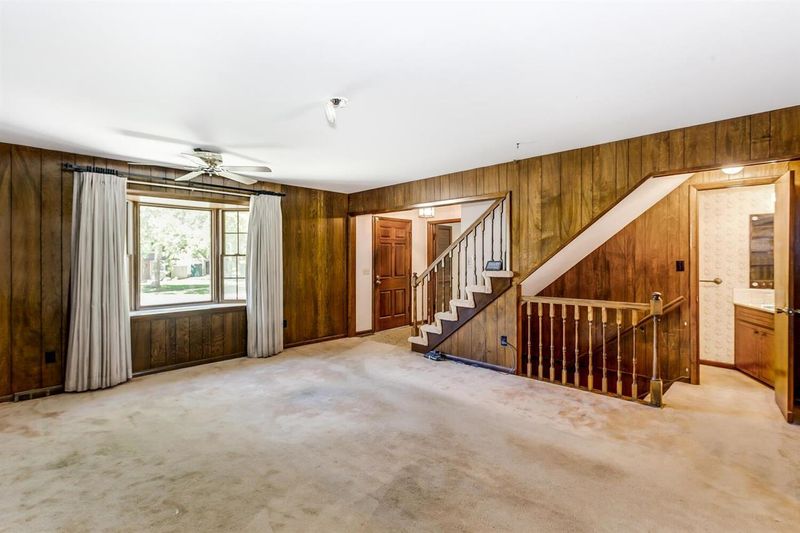8308 E Limerick St, Wichita, KS 67206