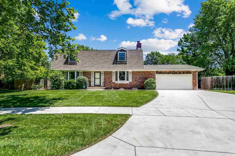 8308 E Limerick St, Wichita, KS 67206