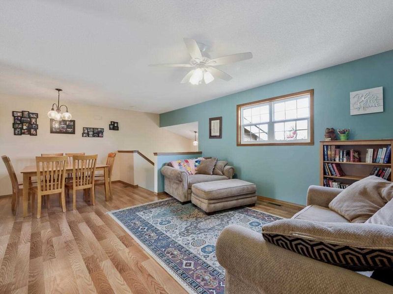 2101 E Summerset Str, Derby, KS 67037