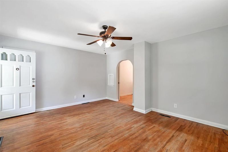 1621 N Fairview, Wichita, KS 67203