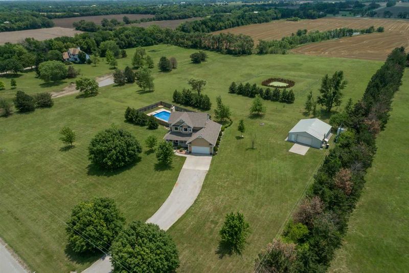 15605 SW 146th Ter, Rose Hill, KS 67133