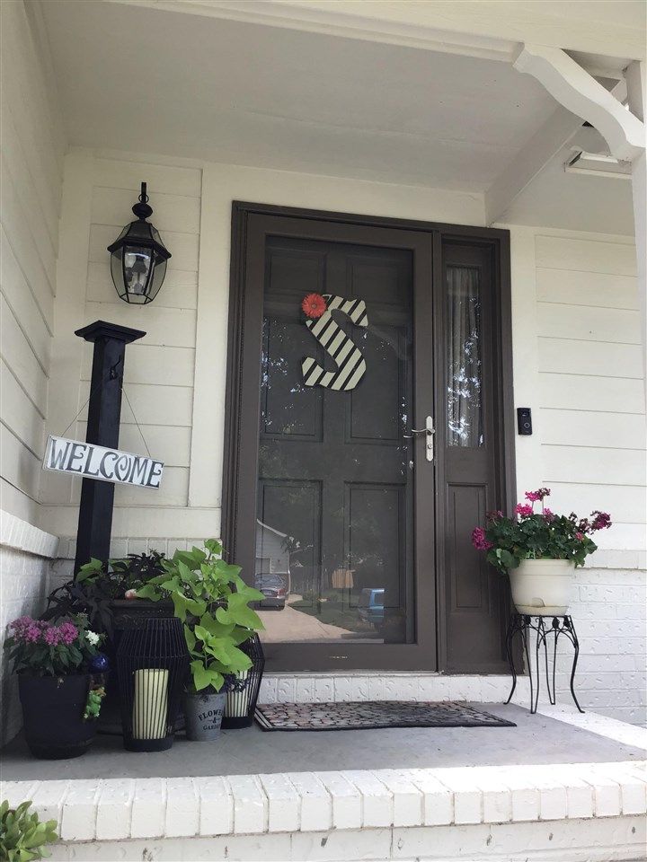 225 E Buckthorn, Derby, KS 67037