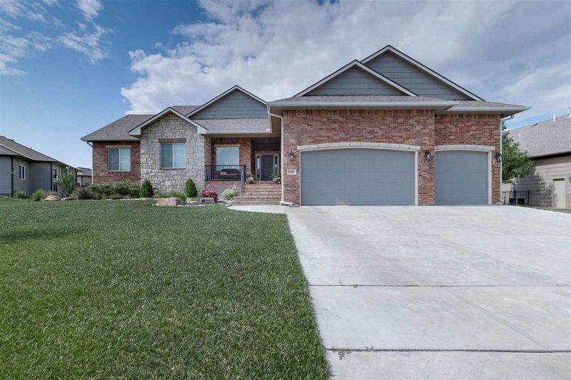 15602 E Morningside St, Wichita, KS 67230