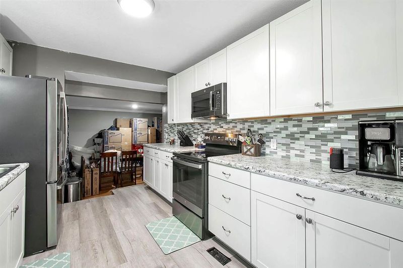 2332 E Menlo St, Wichita, KS 67211