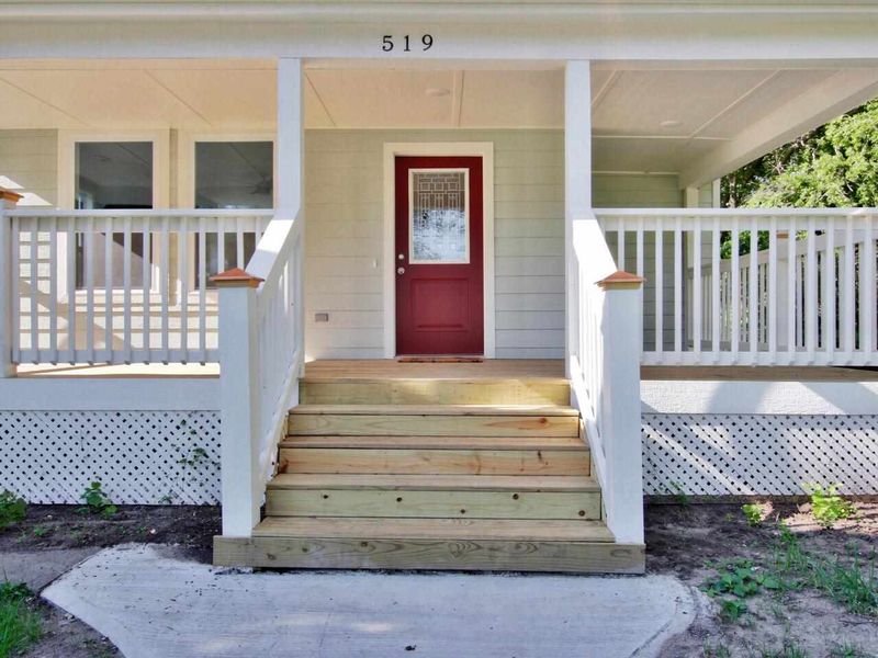 519 E 5th St, Newton, KS 67114