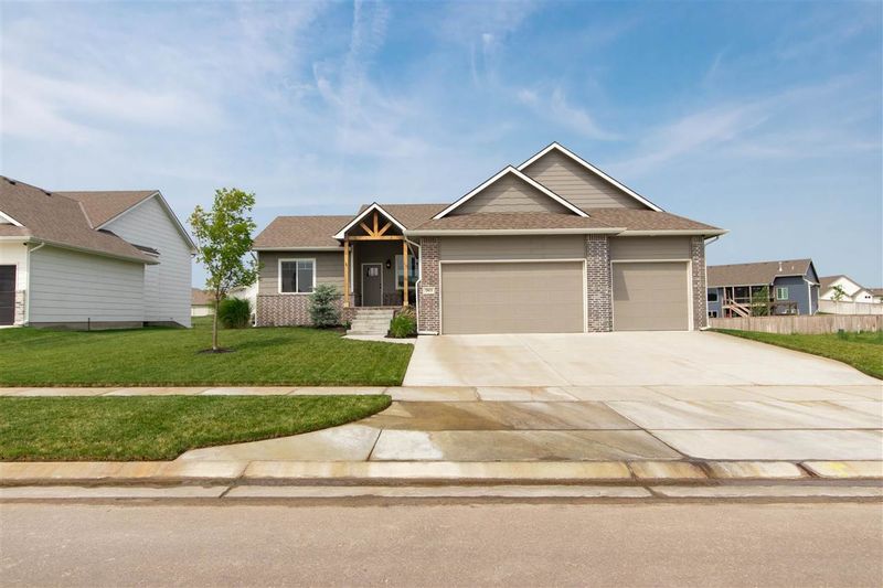 2811 N Eagle St, Wichita, KS 67226