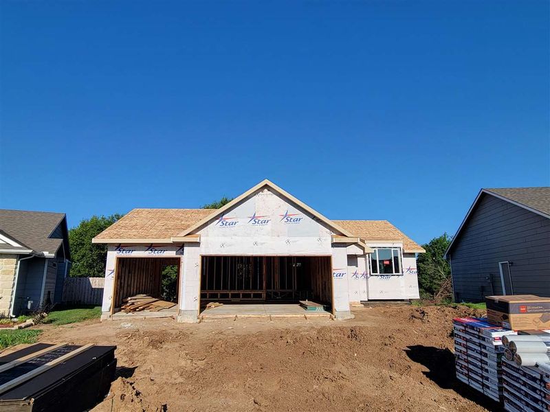 3035 N Susan Ln, Mulvane, KS 67110