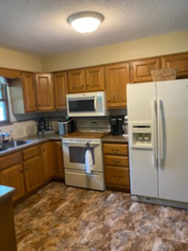 913 E Hulse St, Mcpherson, KS 67460