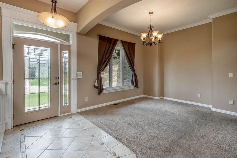 8908 N Red Cedar Ln, Park City, KS 67147